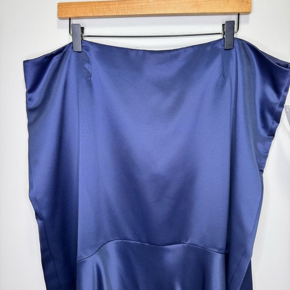 David's Bridal Navy Blue Satin High Low Ruffle Skirt Size 22 NWT Brand New - Picture 3 of 9